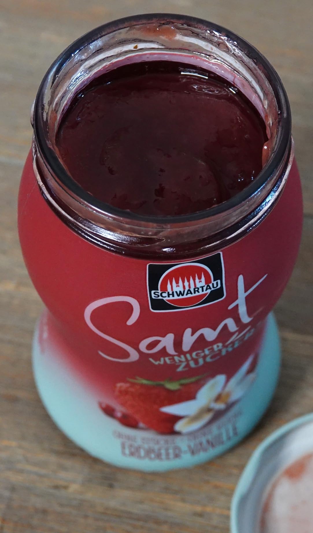 Frucht steht im Vordergrund